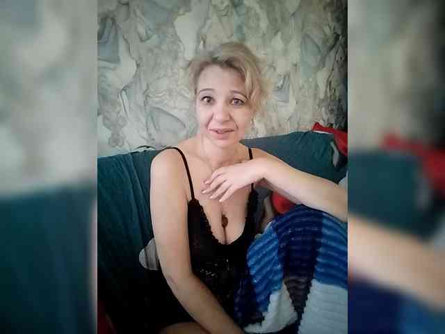 AsyaLorna webcam