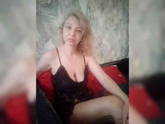 AsyaLorna webcam