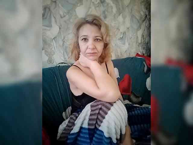 AsyaLorna webcam
