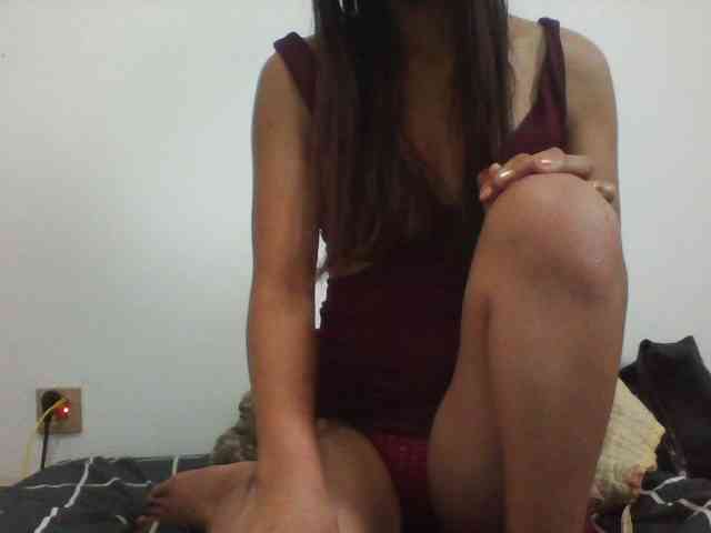 PrettyLie webcam