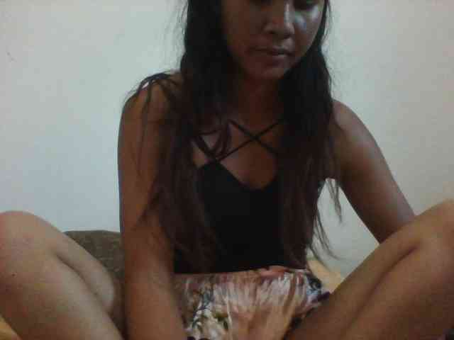 PrettyLie Live Webcam on BongaCams