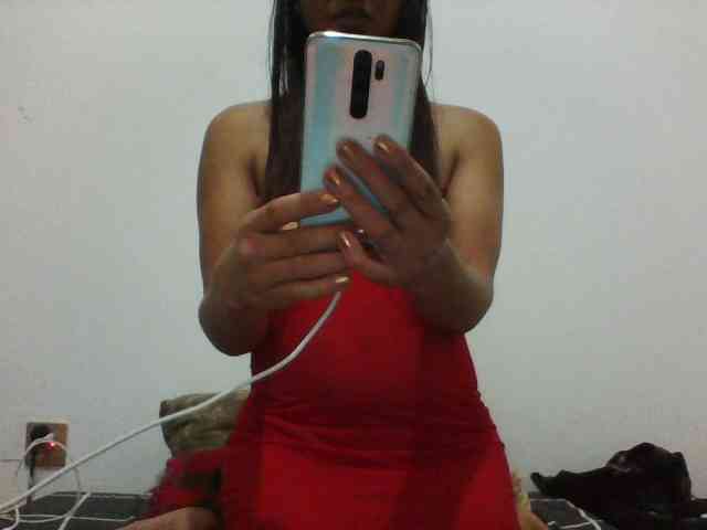 PrettyLie webcam