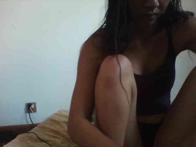 PrettyLie webcam