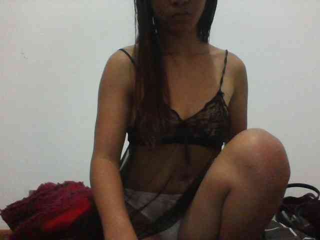 PrettyLie webcam