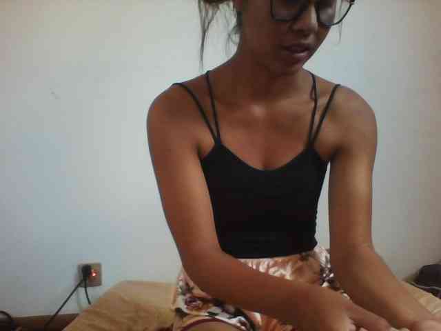 PrettyLie Live Webcam on BongaCams