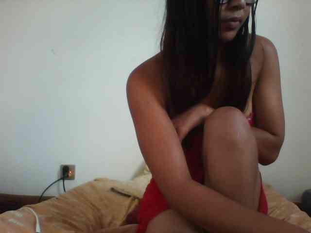 PrettyLie webcam