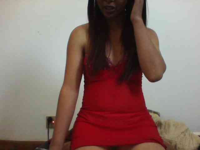 PrettyLie webcam