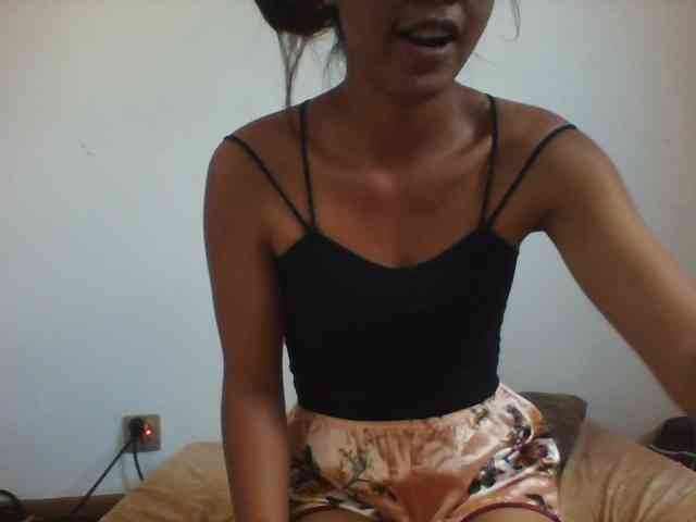 PrettyLie Live Webcam on BongaCams