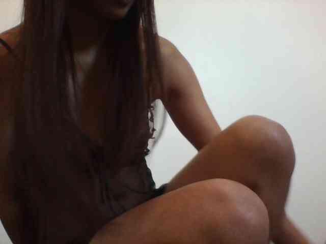 PrettyLie webcam