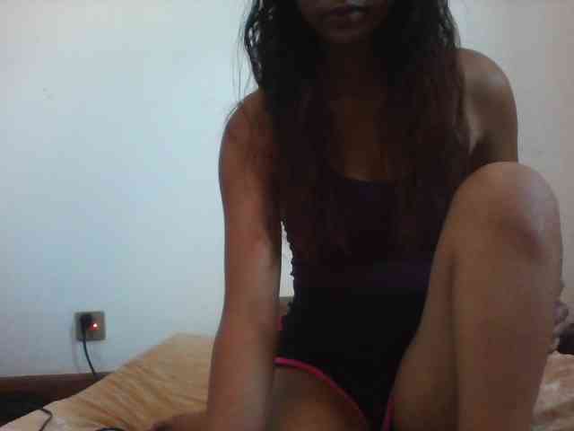 PrettyLie webcam