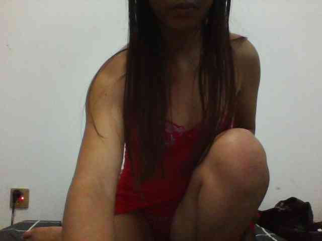 PrettyLie webcam