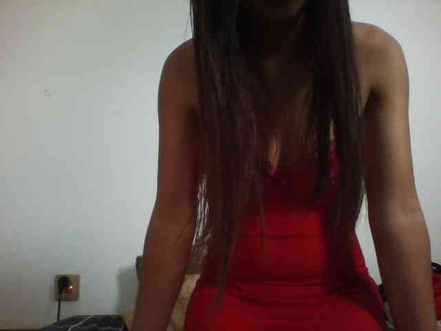 PrettyLie webcam