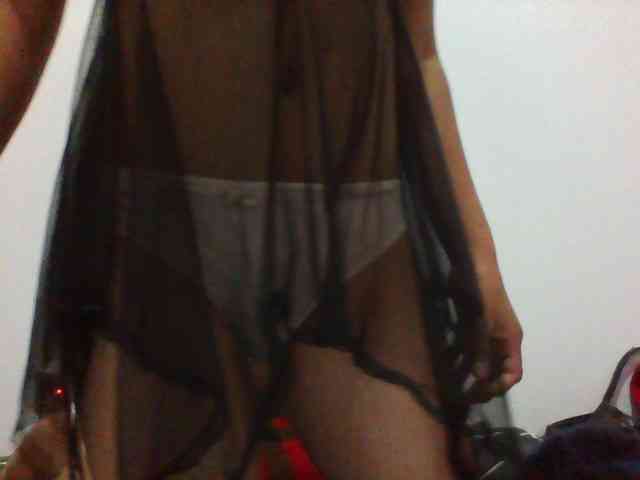 PrettyLie webcam