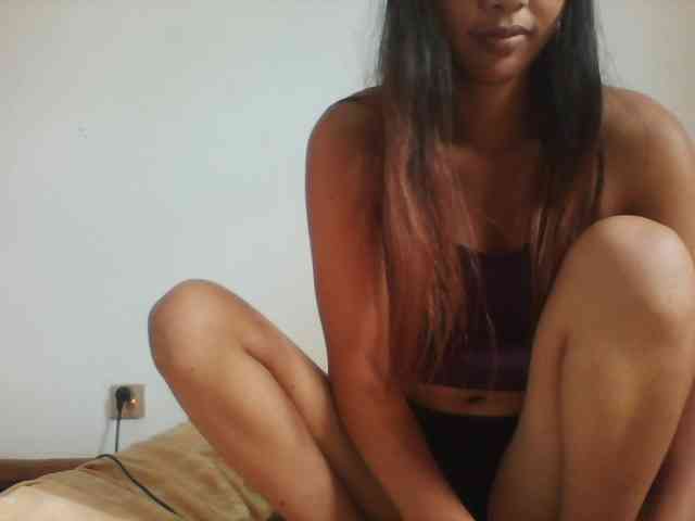 PrettyLie Live Webcam on BongaCams