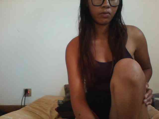 PrettyLie webcam