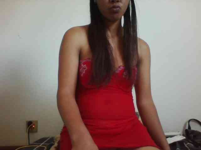 PrettyLie webcam