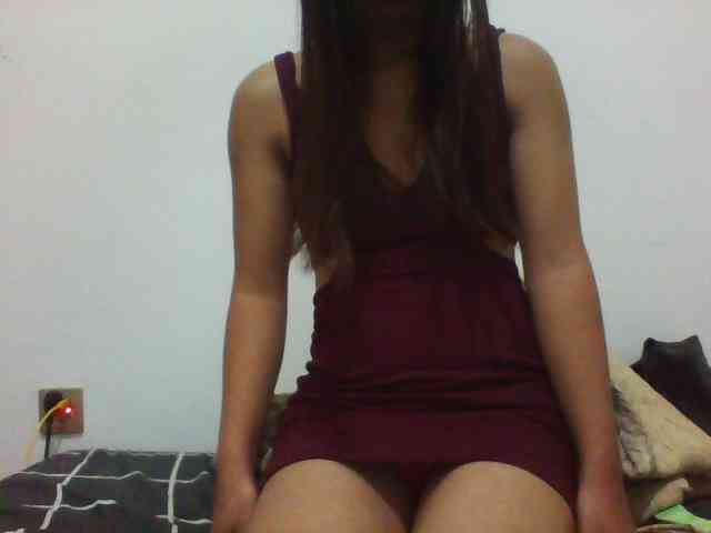 PrettyLie webcam
