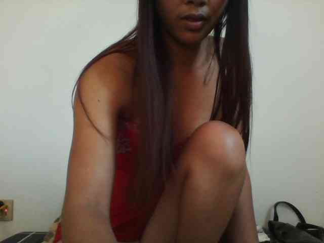 PrettyLie webcam