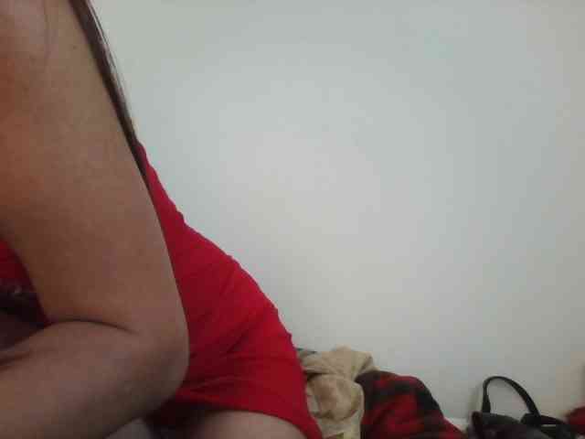 PrettyLie webcam