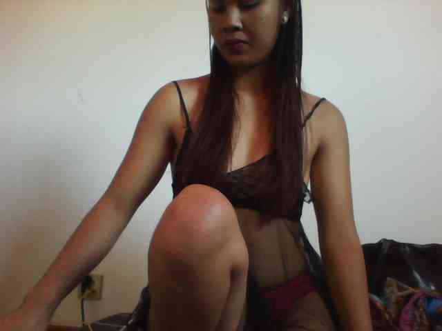 PrettyLie webcam