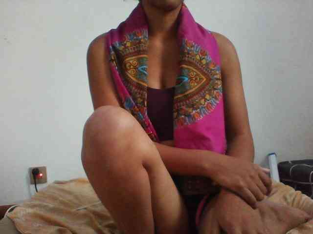 nude webcam chat PrettyLie