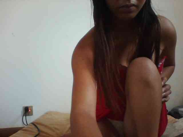 PrettyLie webcam