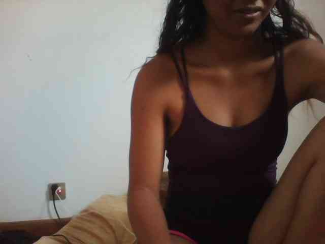 PrettyLie webcam