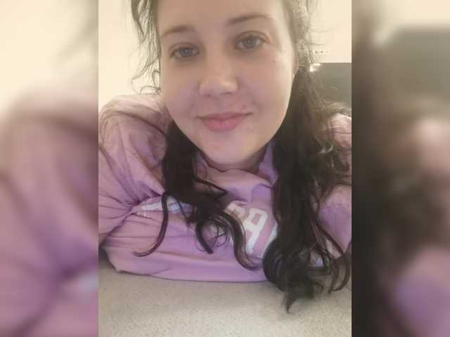 Polyk93's BongaCams show and profile