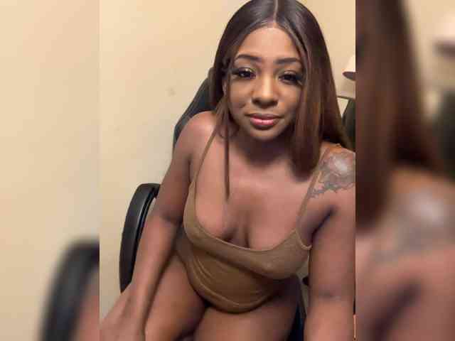 PrincessDecember webcam