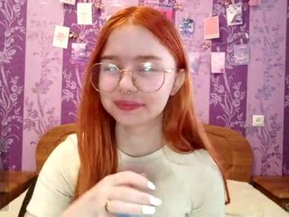 LeonaZdenek Porn Show