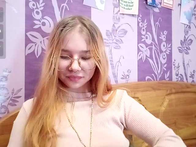 LeonaZdenek's BongaCams show and profile