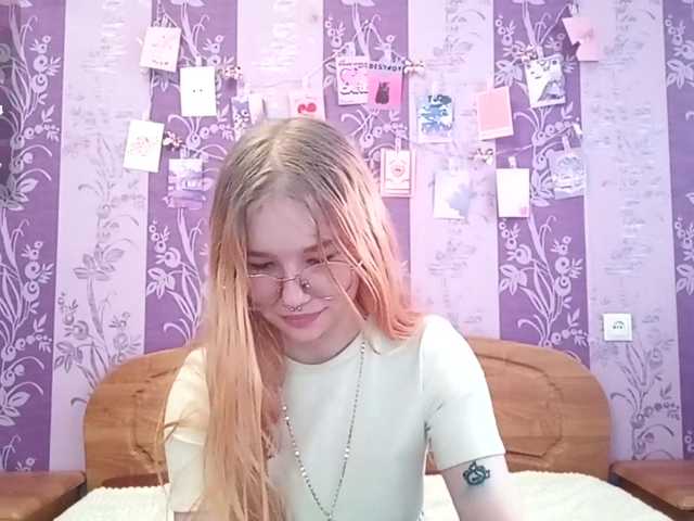 LeonaZdenek's BongaCams show and profile