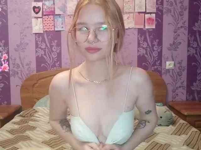 LeonaZdenek webcam