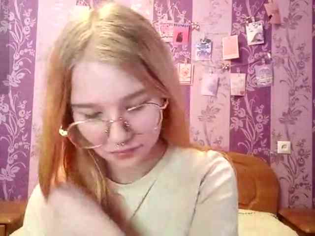 LeonaZdenek webcam