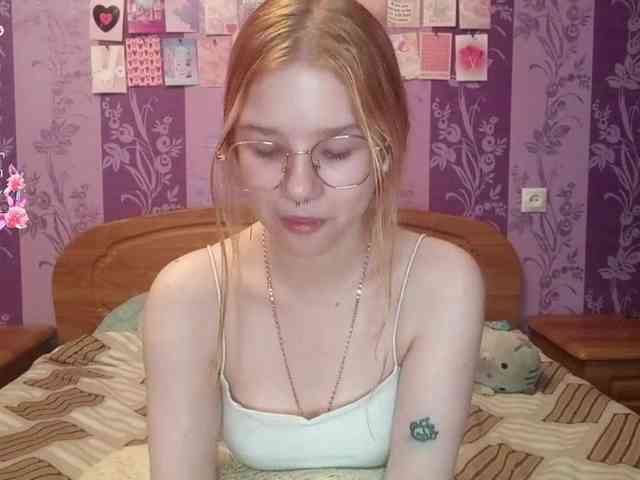 LeonaZdenek webcam