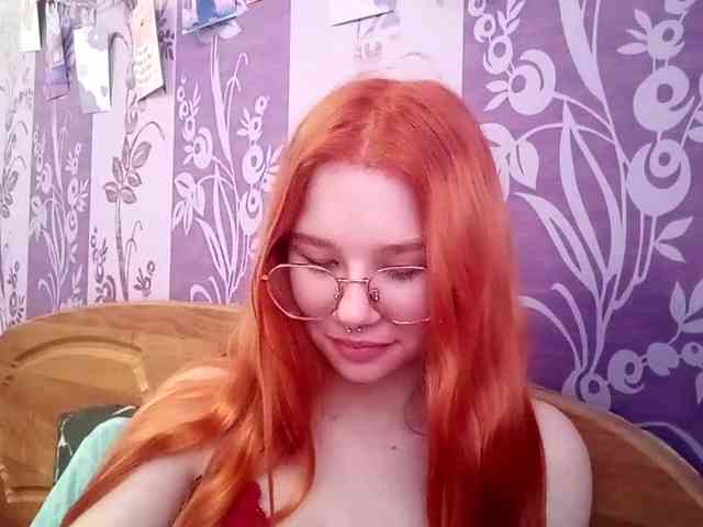LeonaZdenek Live Webcam on BongaCams