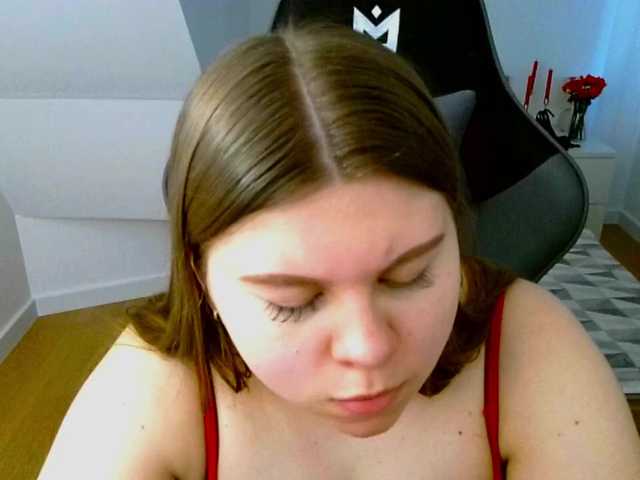 AbbyMint's BongaCams show and profile