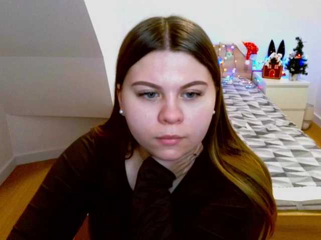 AbbyMint's BongaCams show and profile
