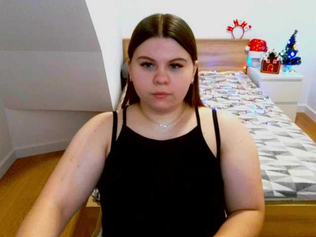 AbbyMint's BongaCams show and profile