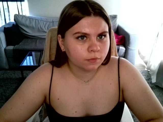  AbbyMint chat room