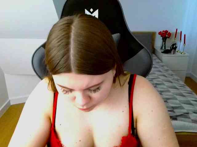 AbbyMint Live Webcam on BongaCams