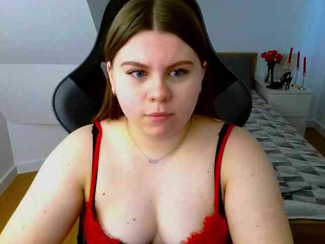 AbbyMint Live Webcam on BongaCams