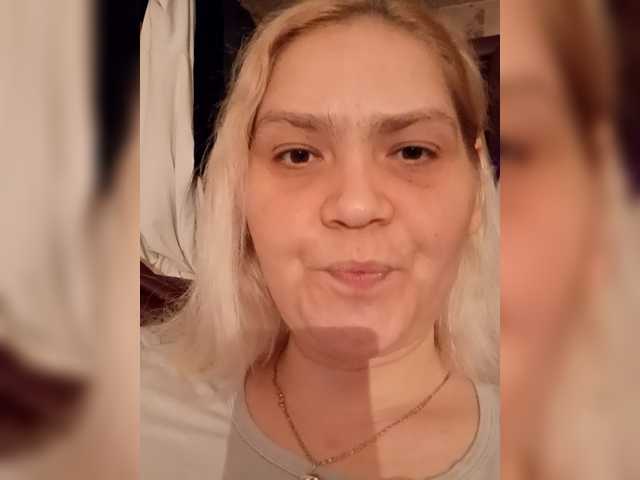 Eileen-Milly Nude Live Sex Shows