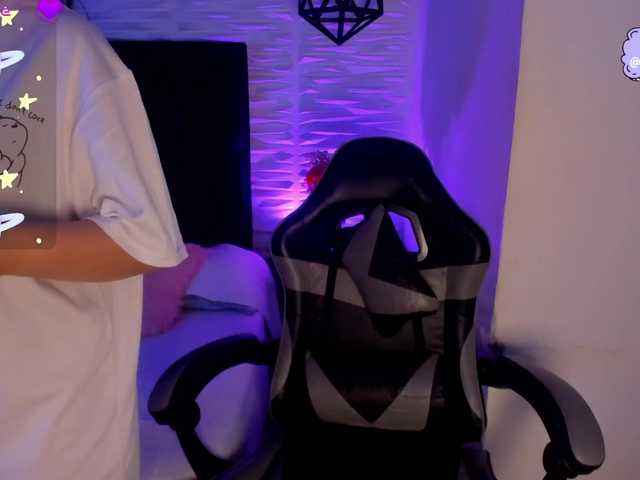 Melody-Black's BongaCams show and profile