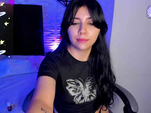 Melody-Black Melody-Black