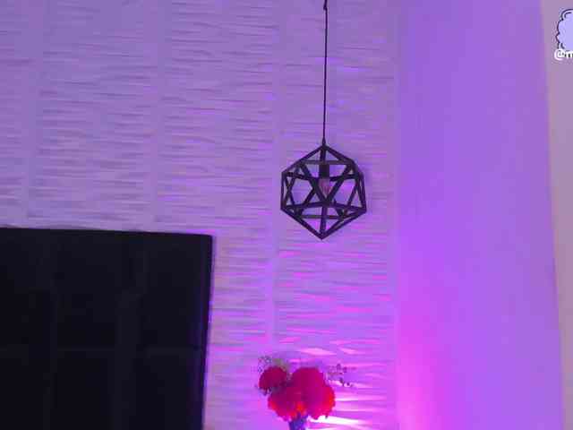 Melody-Black Melody-Black