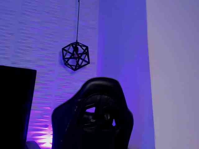 Melody-Black Melody-Black