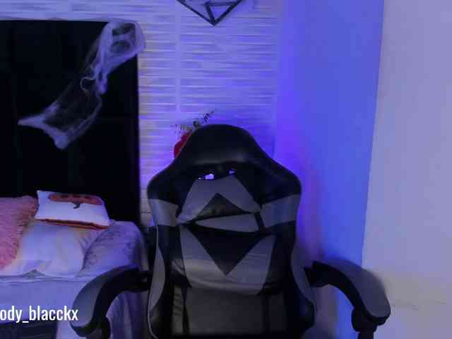Melody-Black webcam