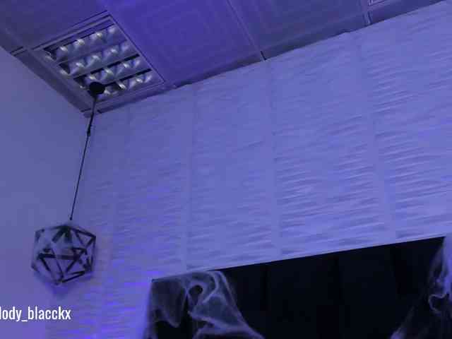 Melody-Black webcam