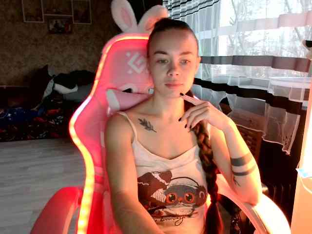 AngelicaLaurs webcam